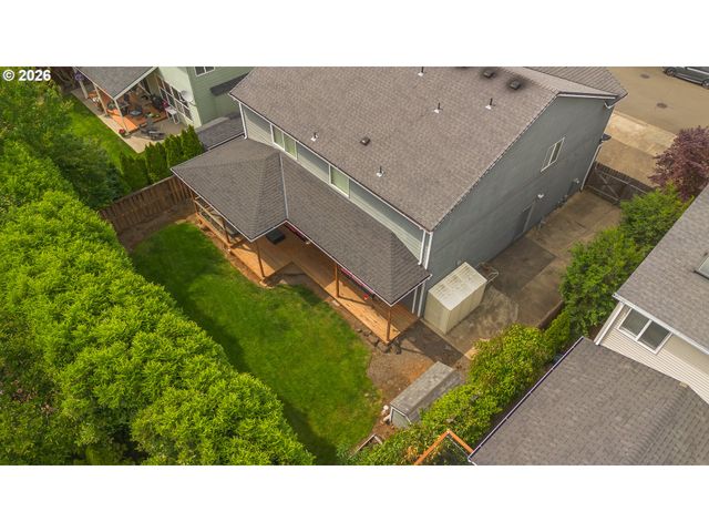 14368 TALAWA Dr, Oregon City, OR 97045