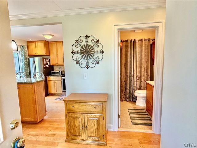 104 Harwinton Court, Camillus, NY 13031