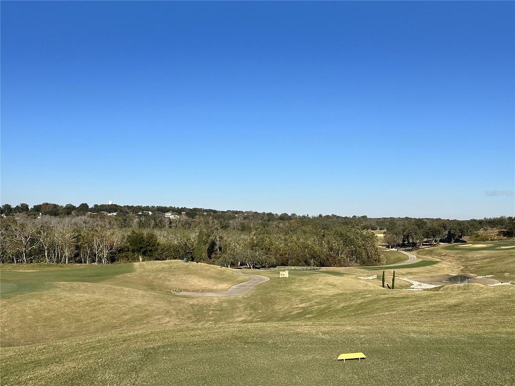 Image 3 of property listing at 16051 VETTA DRIVE, Montverde, FL 34756