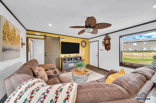 1702 E HWY 44, Rapid City, SD 57701