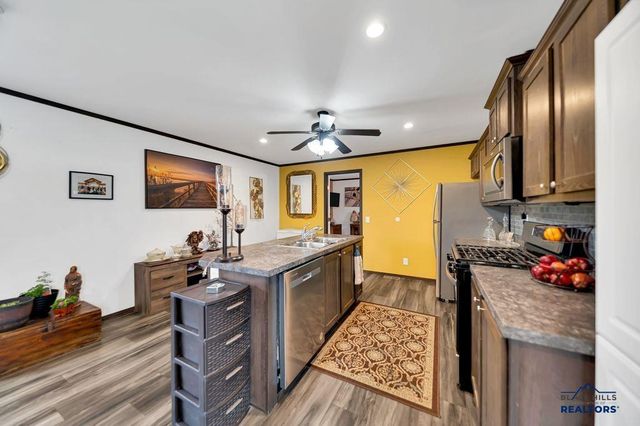 1702 E HWY 44, Rapid City, SD 57701