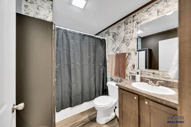 1702 E HWY 44, Rapid City, SD 57701