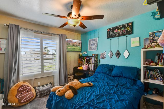 4413 E BLUEFIELD Avenue, Phoenix, AZ 85032