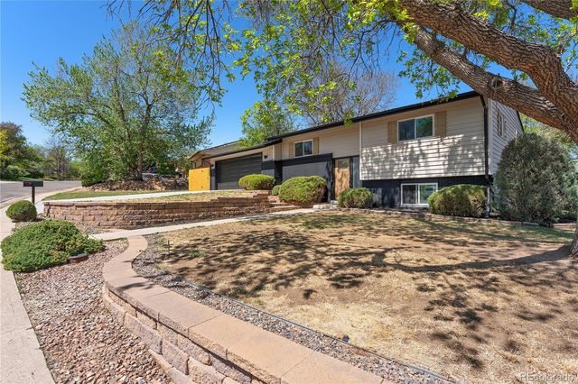 10921 W Exposition Drive, Lakewood, CO 80226