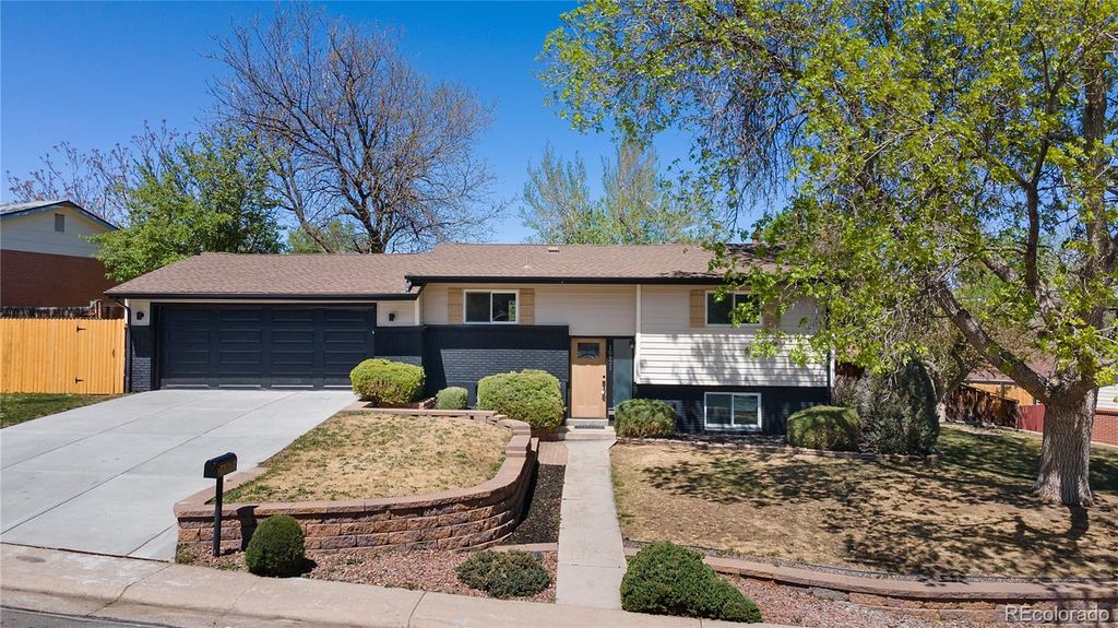 10921 W Exposition Drive, Lakewood, CO 80226