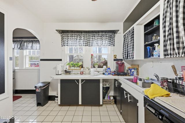 4922 Byers Avenue, Joplin, MO 64804