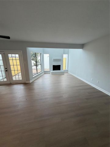 1913 Bittercreek Drive, Houston, TX 77042