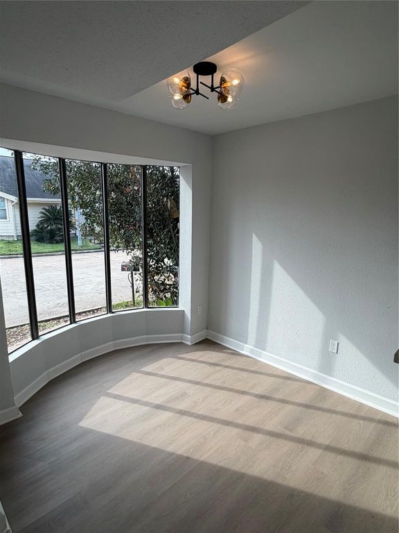 1913 Bittercreek Drive, Houston, TX 77042