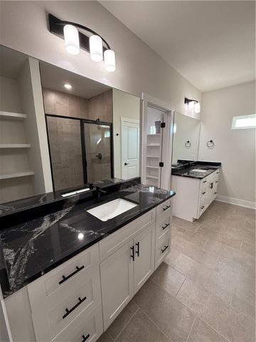 40 W Gilpin Street, Farmington, AR 72730