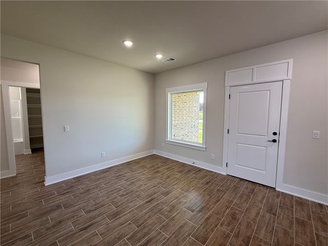 40 W Gilpin Street, Farmington, AR 72730