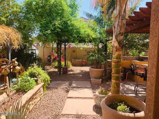 42275 W CALLE Street, Maricopa, AZ 85138