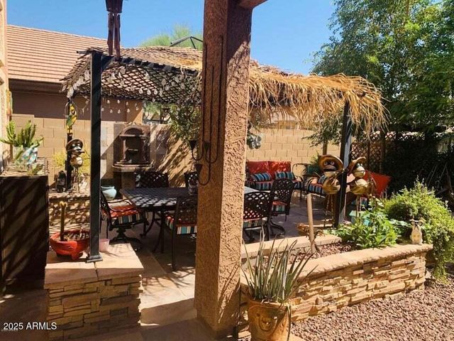 42275 W CALLE Street, Maricopa, AZ 85138