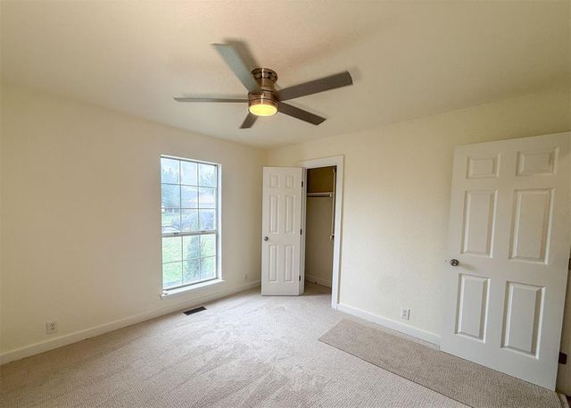 117 N Grand Fork Drive, Edmond, OK 73003