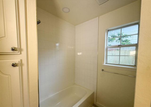 117 N Grand Fork Drive, Edmond, OK 73003