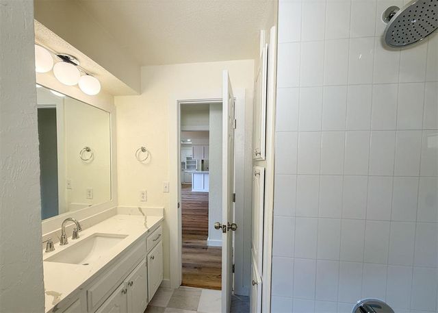 117 N Grand Fork Drive, Edmond, OK 73003