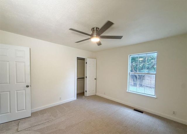 117 N Grand Fork Drive, Edmond, OK 73003