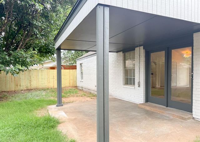 117 N Grand Fork Drive, Edmond, OK 73003
