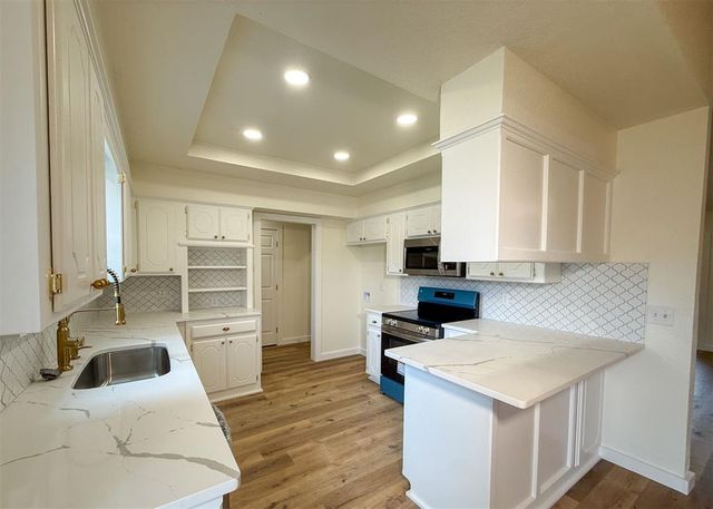 117 N Grand Fork Drive, Edmond, OK 73003