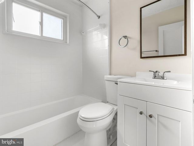 738 NEPTUNE AVE, Oxon Hill, MD 20745