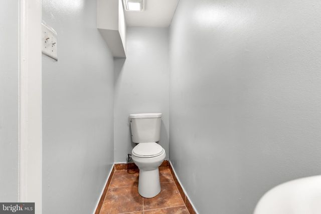 738 NEPTUNE AVE, Oxon Hill, MD 20745