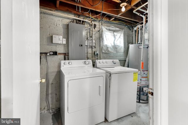 738 NEPTUNE AVE, Oxon Hill, MD 20745