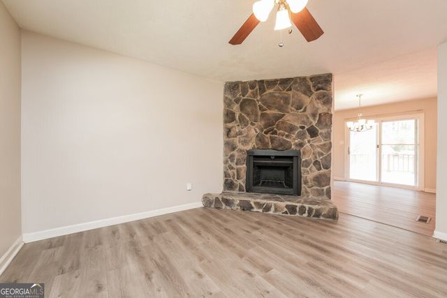 2194 Cherokee Valley Circle, Lithonia, GA 30058