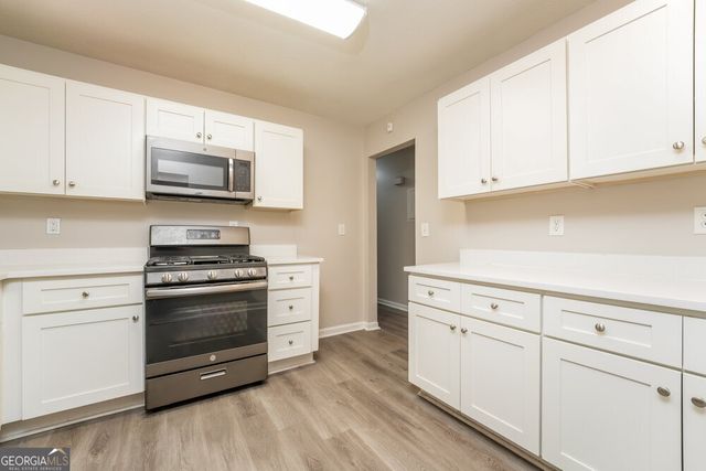 2194 Cherokee Valley Circle, Lithonia, GA 30058