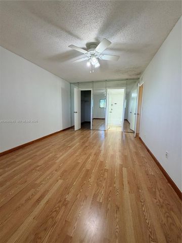 588 Trace Cir 202, Deerfield Beach, FL 33441