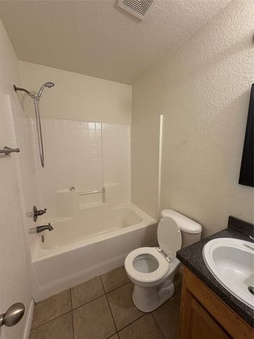 8128 Doreen Avenue, Fort Worth, TX 76116