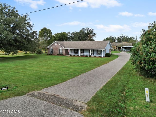 18496 NE Live Oak Lane, Blountstown, FL 32424