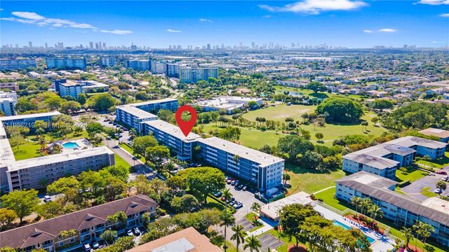 4800 Hillcrest Ln 408, Hollywood, FL 33021