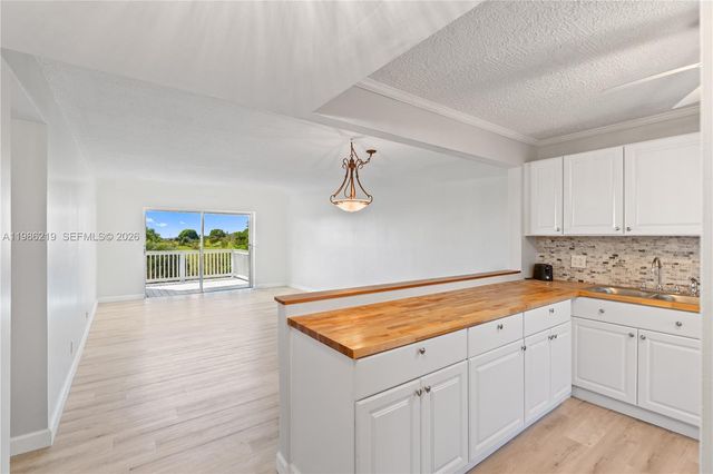 4800 Hillcrest Ln 408, Hollywood, FL 33021