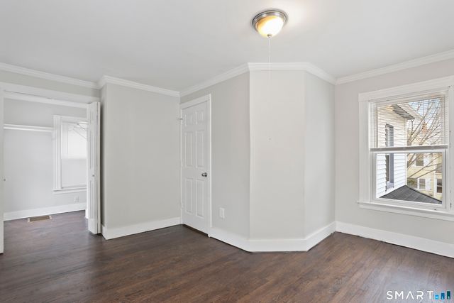 393 Huntington Street, New Haven, CT 06511
