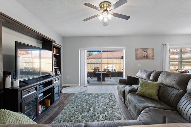 401 MALLARD WAY, Kissimmee, FL 34759