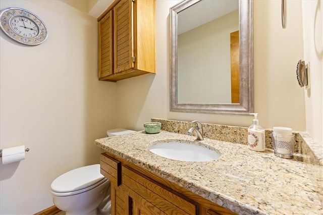 5717 Hauser Street, Shawnee, KS 66216