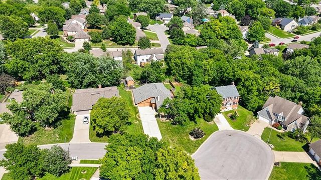 5717 Hauser Street, Shawnee, KS 66216