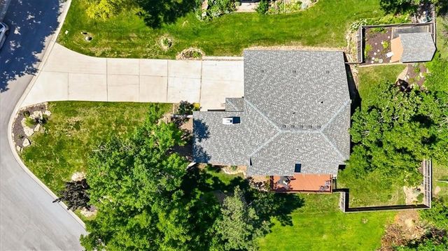 5717 Hauser Street, Shawnee, KS 66216