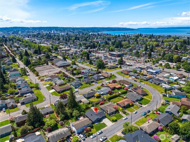 2222 Oklahoma Avenue, Everett, WA 98201