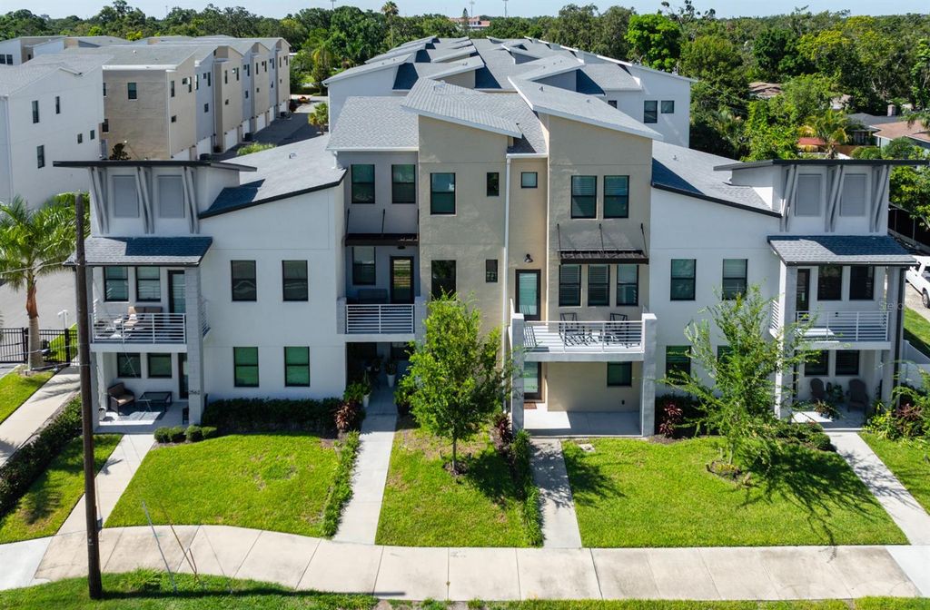 2568 13TH AVENUE N 2568, St Petersburg, FL 33713