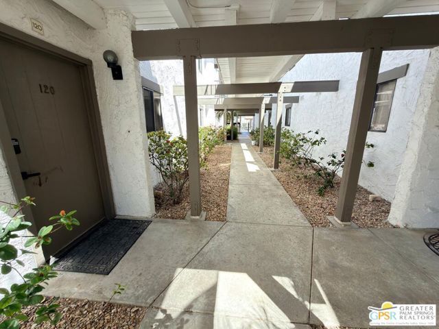 1050 E Ramon Road 120, Palm Springs, CA 92264