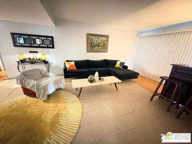 1050 E Ramon Road 120, Palm Springs, CA 92264