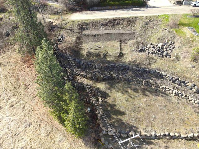 1418 Toni Rae Dr, Spokane, WA 99218