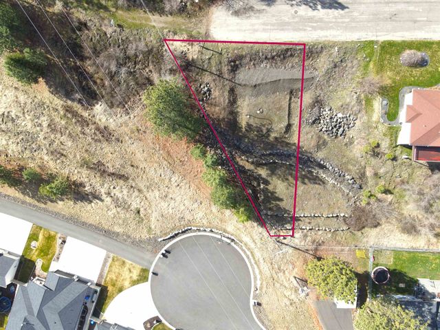 1418 Toni Rae Dr, Spokane, WA 99218