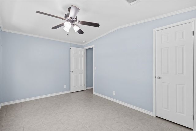 1510 Oak Harbor Dr, Corpus Christi, TX 78418
