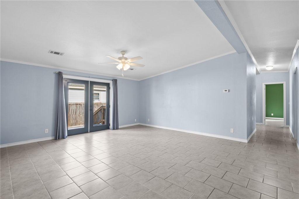 1510 Oak Harbor Dr, Corpus Christi, TX 78418 — photo 2