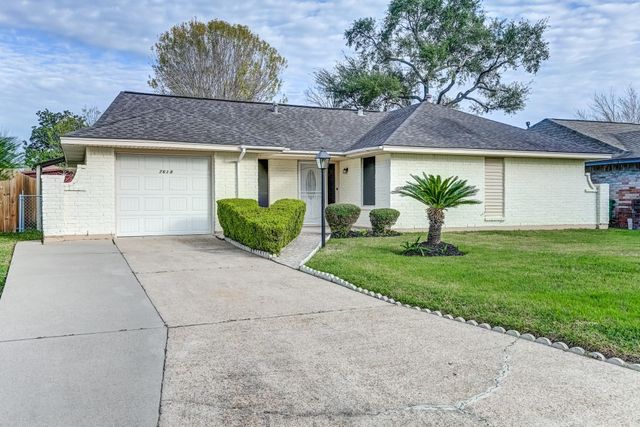 7618 Deadwood Drive, Houston, TX 77040