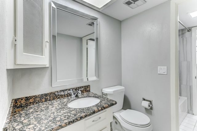 7618 Deadwood Drive, Houston, TX 77040