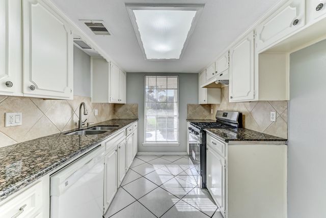 7618 Deadwood Drive, Houston, TX 77040