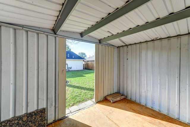 7618 Deadwood Drive, Houston, TX 77040