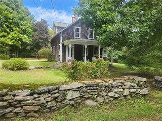 46 Carr Lane, Jamestown, RI 02835